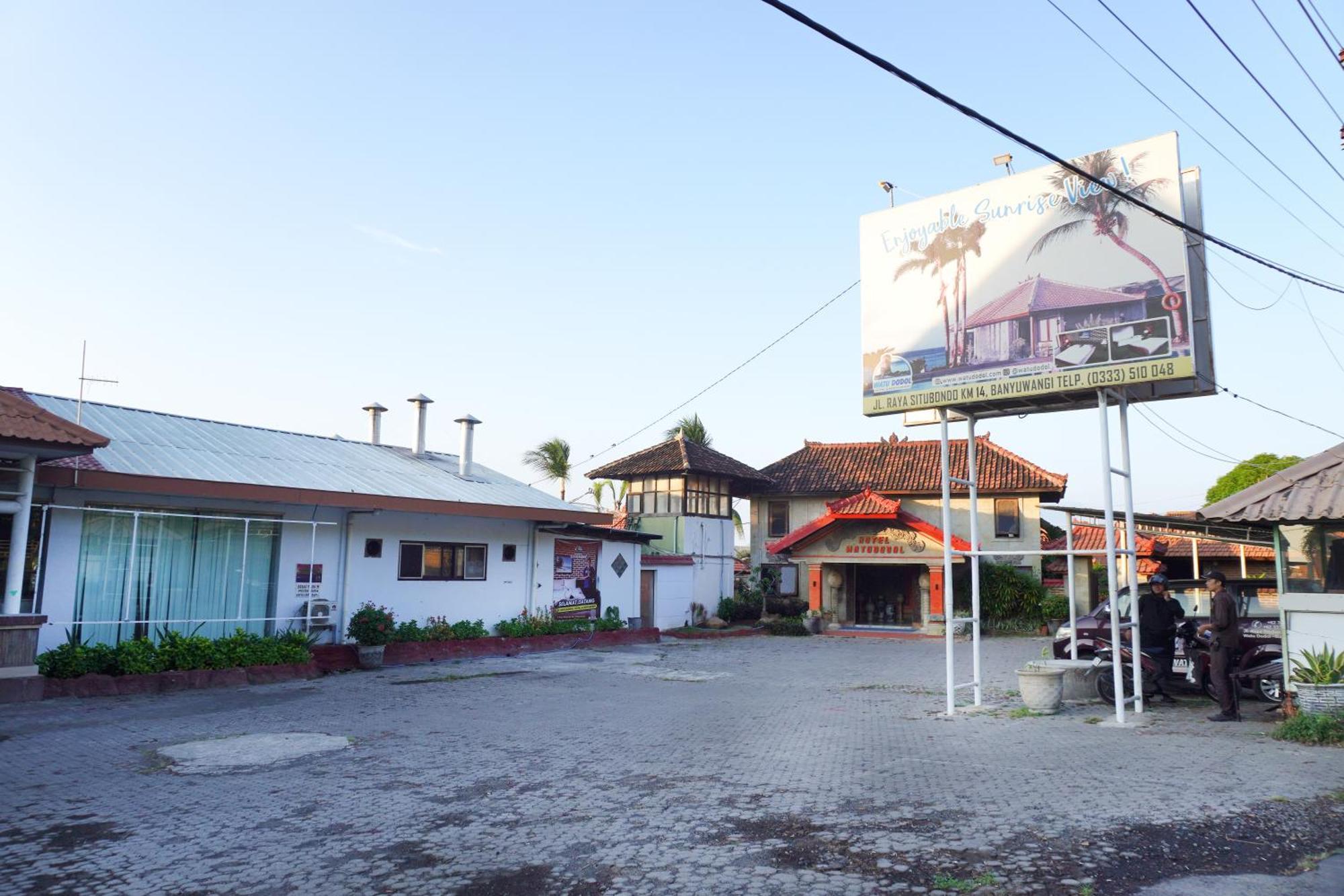 Watu Dodol Hotel & Restaurant Banyuwangi  Exteriör bild