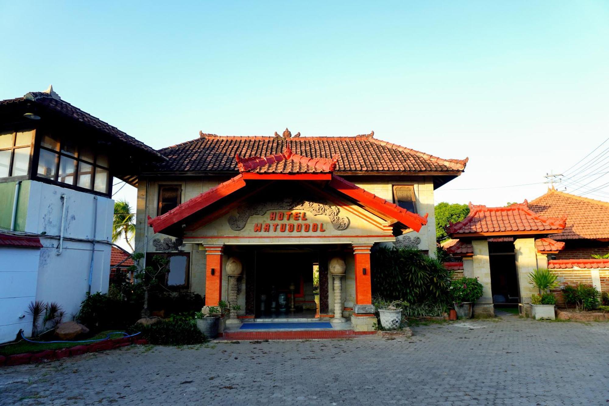 Watu Dodol Hotel & Restaurant Banyuwangi  Exteriör bild